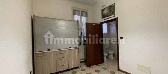 2 rooms Office in Imola, Italy No. 148969 5