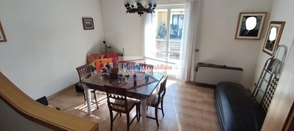 Дом с 10 комнатами в Кассано делле Мурдже, Италия № 143168 27