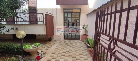 Дом с 10 комнатами в Кассано делле Мурдже, Италия № 143168 7