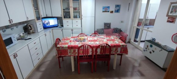 Дом с 10 комнатами в Кассано делле Мурдже, Италия № 143168 14