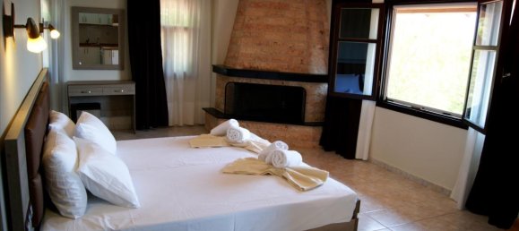 363m² Townhouse in Polygyros, Greece No. 6143 12