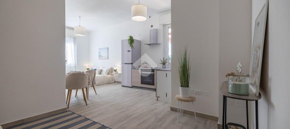 Studio in Ravenna, Italy No. 91933 4