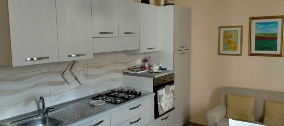 3 rooms Apartment in Frascineto, Italy No. 297791 6