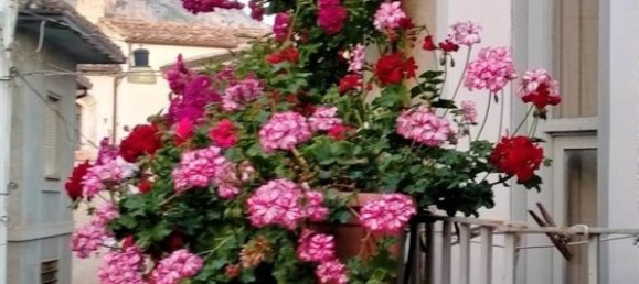 3 rooms Apartment in Frascineto, Italy No. 297791 19