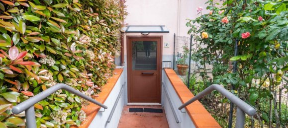 2 rooms Apartment in Carro, Italy No. 172409 8