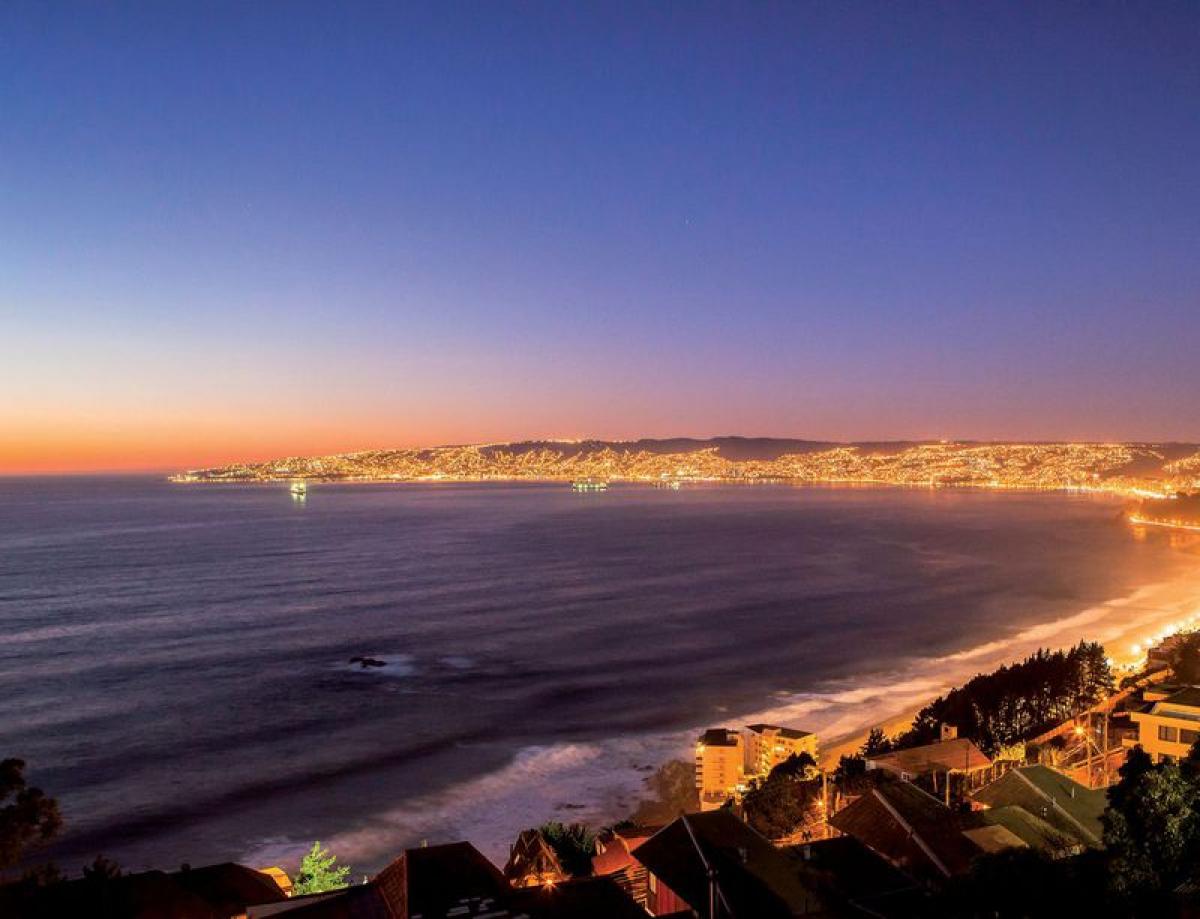 3 bedrooms Apartment in Valparaiso, Chile No. 3662