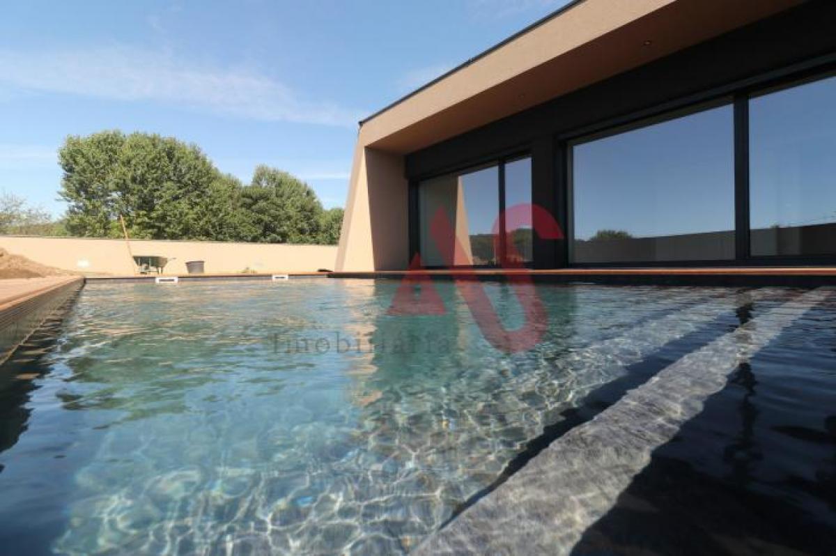 3 chambres Maison à Guimaraes, Portugal No. 5264