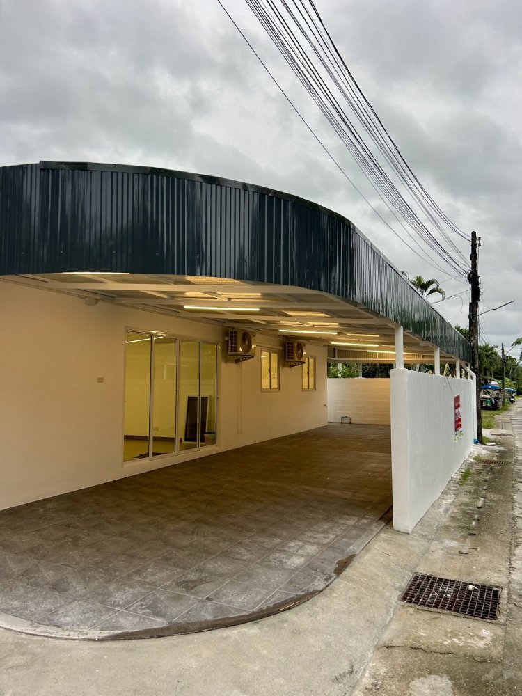 Casa de 3 dormitorios en Phuket, Thailand No. 70195