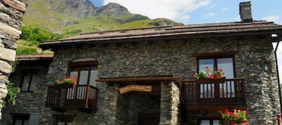 20 rooms Commercial property in Bardonecchia, Italy No. 130589 2