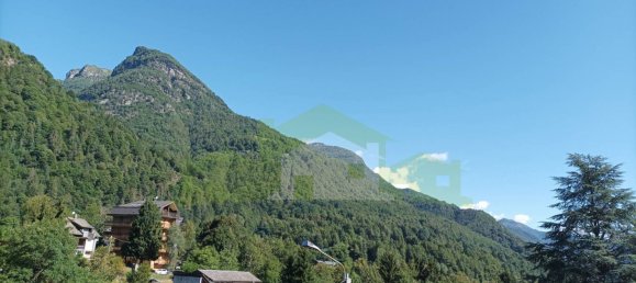 Квартира с 3 комнатами в Скопелло, Италия № 300818 11