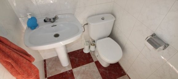 6 Schlafzimmer Haus in Alicante, Spain, Nr. 176529 12