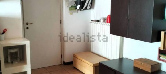 Apartamento de 2 dormitorios en Rovato, Italy No. 261072 2