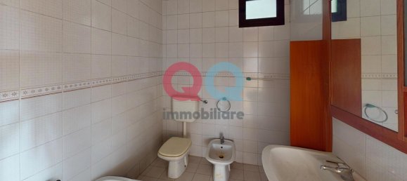 2 bedrooms Apartment in Udine, Italy No. 275131 11