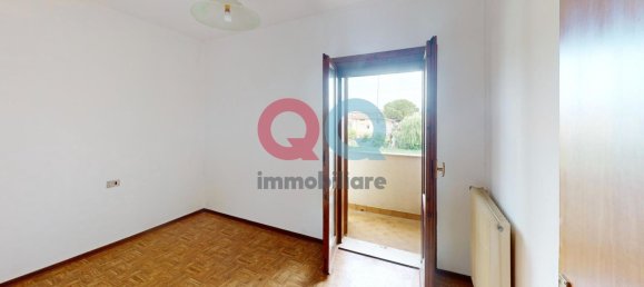 2 bedrooms Apartment in Udine, Italy No. 275131 9