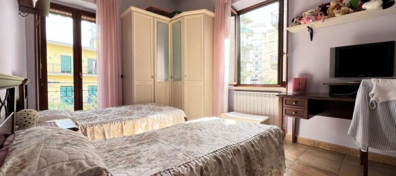 6غرفة شقة في Casoria, Italy رقم 204856 54