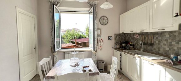 6غرفة شقة في Casoria, Italy رقم 204856 11