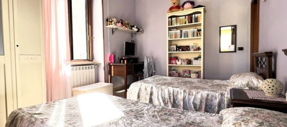 6غرفة شقة في Casoria, Italy رقم 204856 56