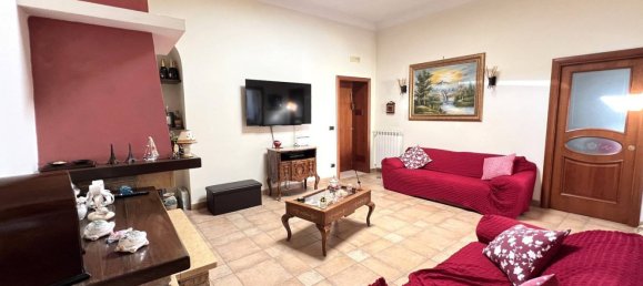 6غرفة شقة في Casoria, Italy رقم 204856 23