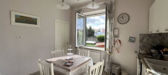 6غرفة شقة في Casoria, Italy رقم 204856 12