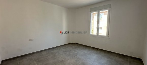 147m² Building in Perpignan, France No. 354321 8