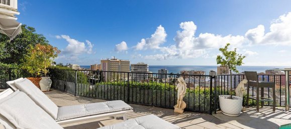 3 bedrooms Villa in Fuengirola, Spain No. 125890 2