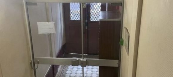 2 bedrooms Apartment in Paris, France No. 295996 20