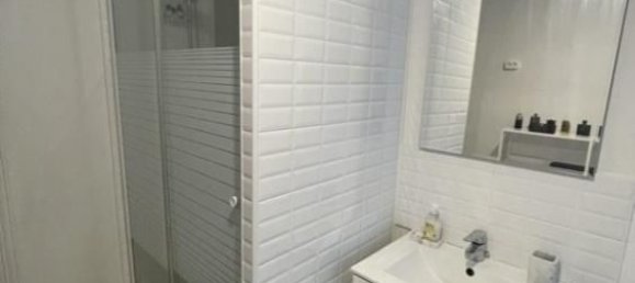 2 bedrooms Apartment in Paris, France No. 295996 11