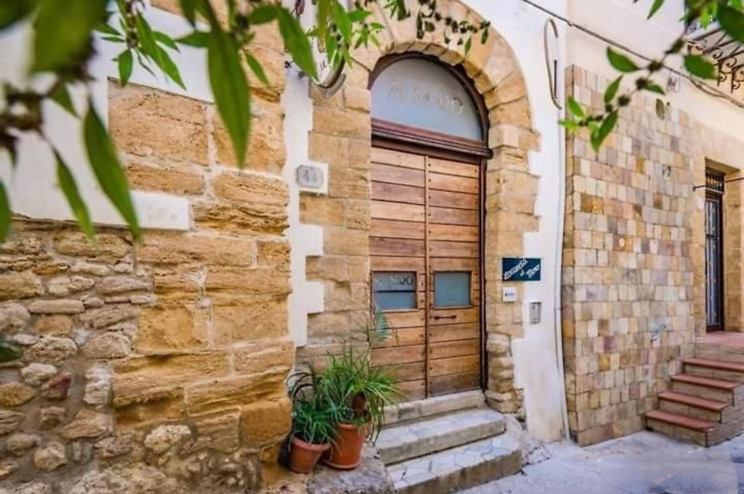 Propiedad comercial en Sciacca, Italy 700 m² No. 177153