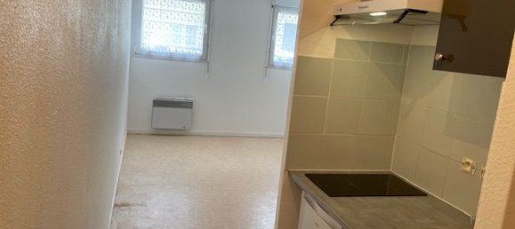 Studio in Bordeaux, France No. 318852 3