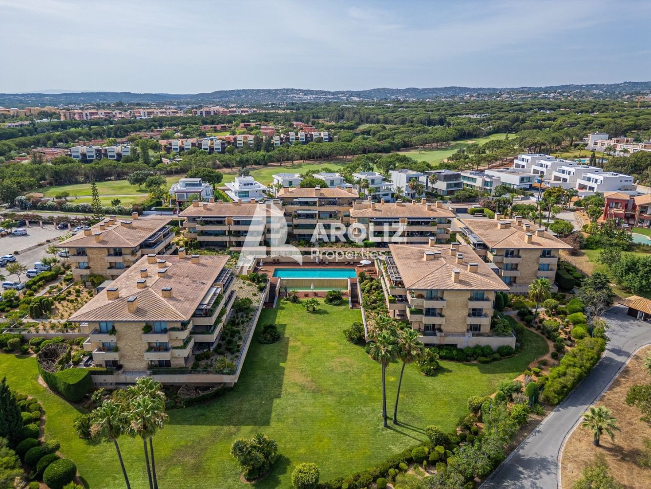 2 bedrooms Apartment in Quarteira, Portugal No. 264216