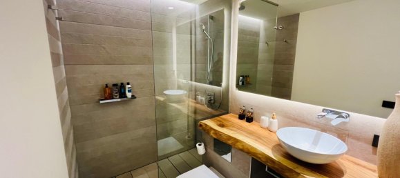 Apartamento de 3 dormitorios en Cádiz, Spain No. 147246 17