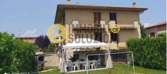 6 Schlafzimmer Haus in Urgnano, Italy, Nr. 316087 2