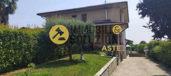 6 Schlafzimmer Haus in Urgnano, Italy, Nr. 316087 3