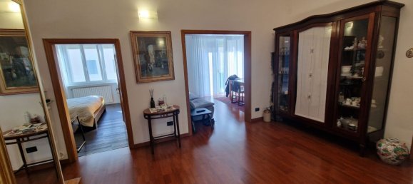 5غرفة شقة في Livorno, Italy رقم 176608 3