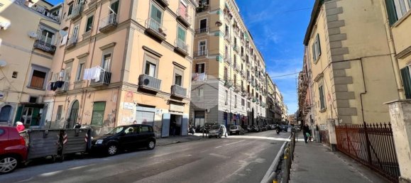 Studio in Naples, Italy No. 81206 3