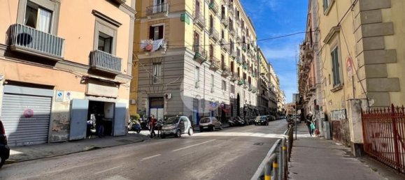 Studio in Naples, Italy No. 81206 5