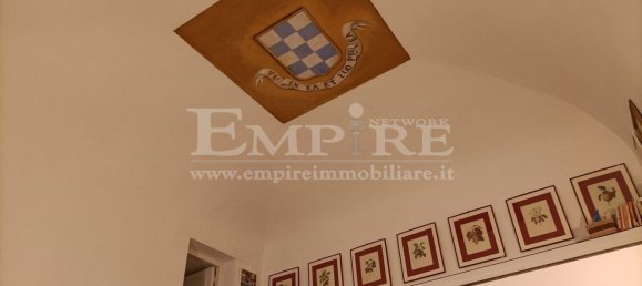 6 rooms Duplex in Naples, Italy No. 31523 10