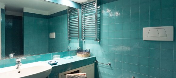 6 rooms Duplex in Naples, Italy No. 31523 5