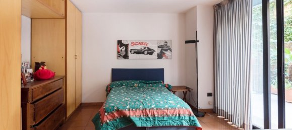 6 rooms Duplex in Naples, Italy No. 31523 3