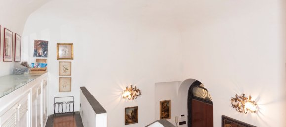 6 rooms Duplex in Naples, Italy No. 31523 23