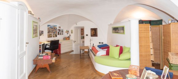 6 rooms Duplex in Naples, Italy No. 31523 13