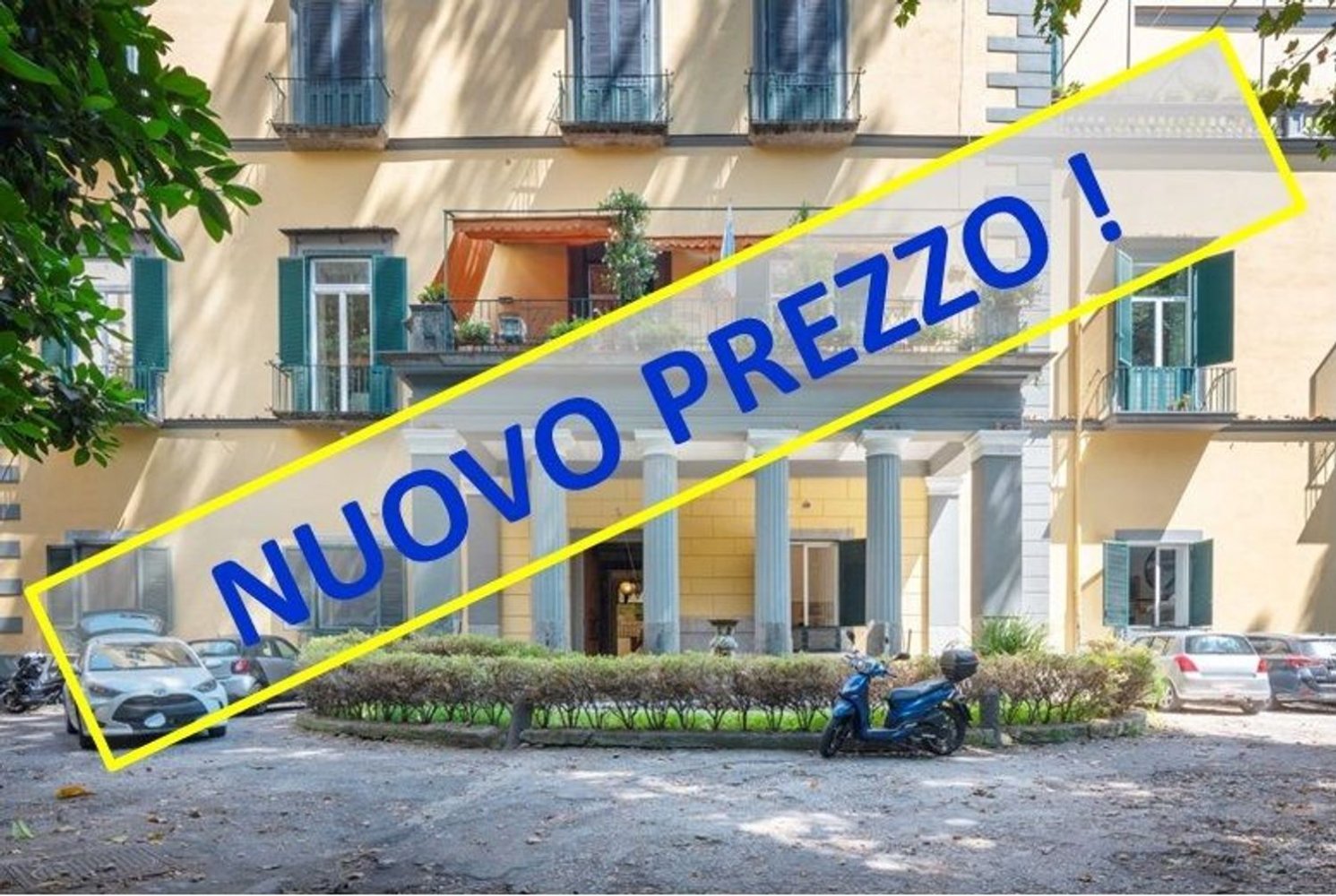 6 rooms Duplex in Naples, Italy No. 31523