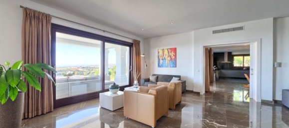 6 bedrooms House in Malaga, Spain No. 35140 10