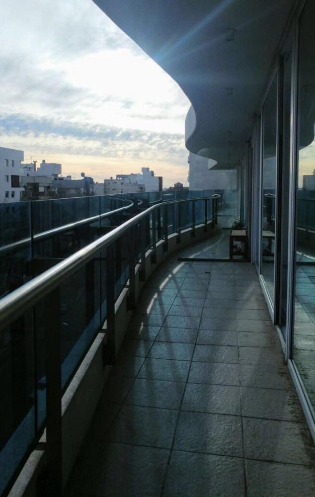 Apartamento de 2 dormitorios en Mar del Plata, Argentina No. 103838