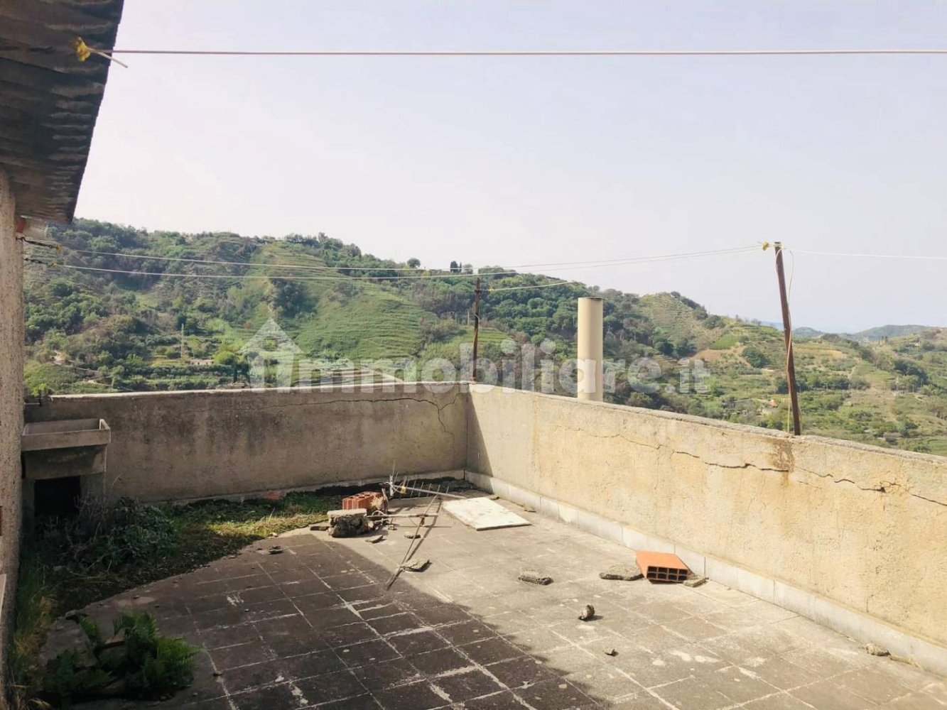 4 bedrooms House in San Pier Niceto, Italy No. 92269