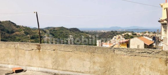 4 bedrooms House in San Pier Niceto, Italy No. 92269 2