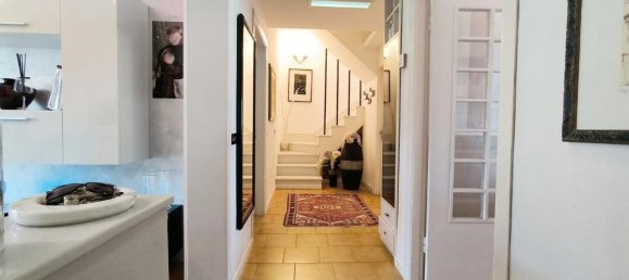 8 rooms Villa in Carrara, Italy No. 43517 5