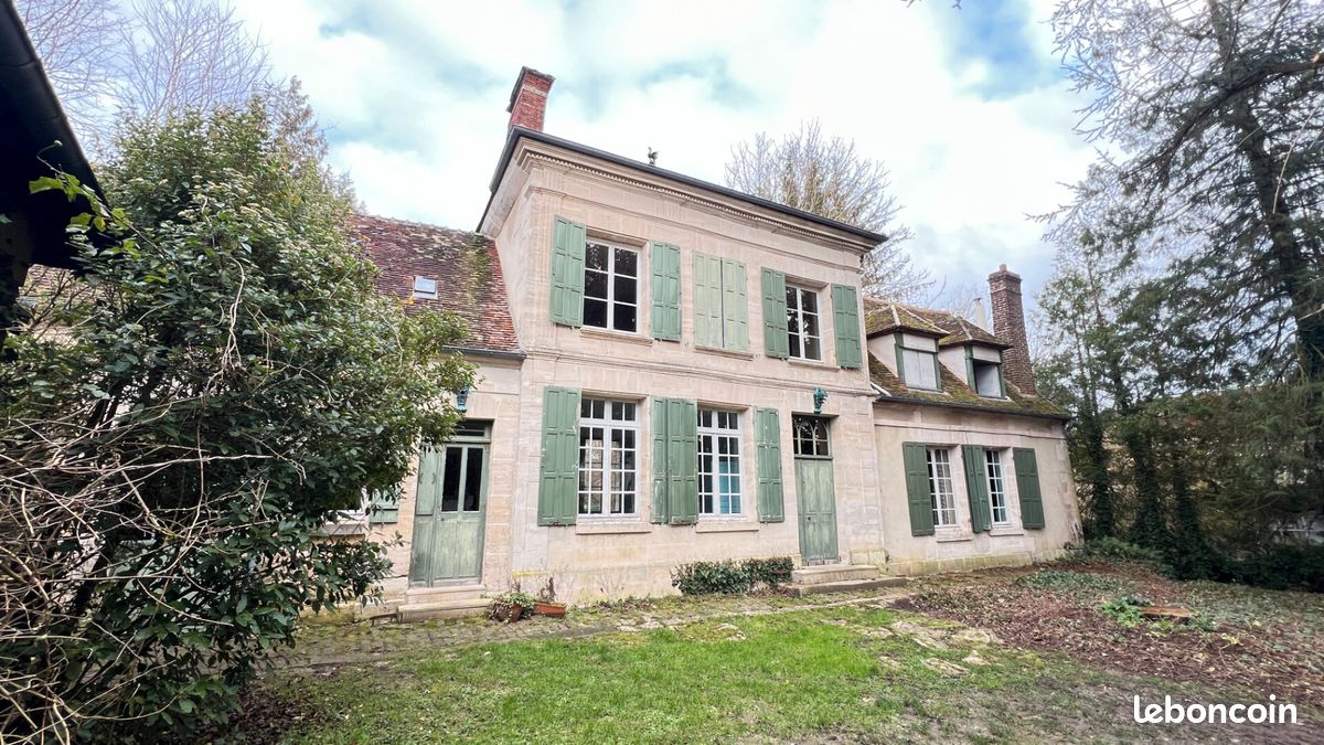 Дом с 4 спальнями в Ноэль, Франция № 76468