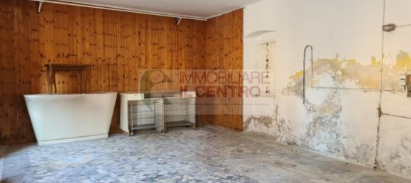 Almacén en Arcola, Italy 42 m² No. 154737 5