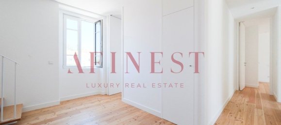 3 bedrooms Duplex in Cascais, Portugal No. 9956 12